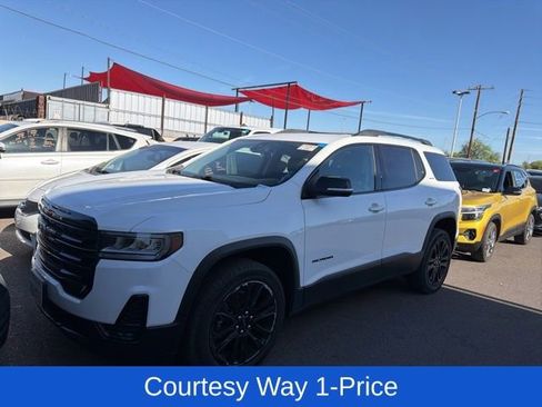 Used 2023 GMC Acadia SLE w/ Elevation Edition FWD image 12