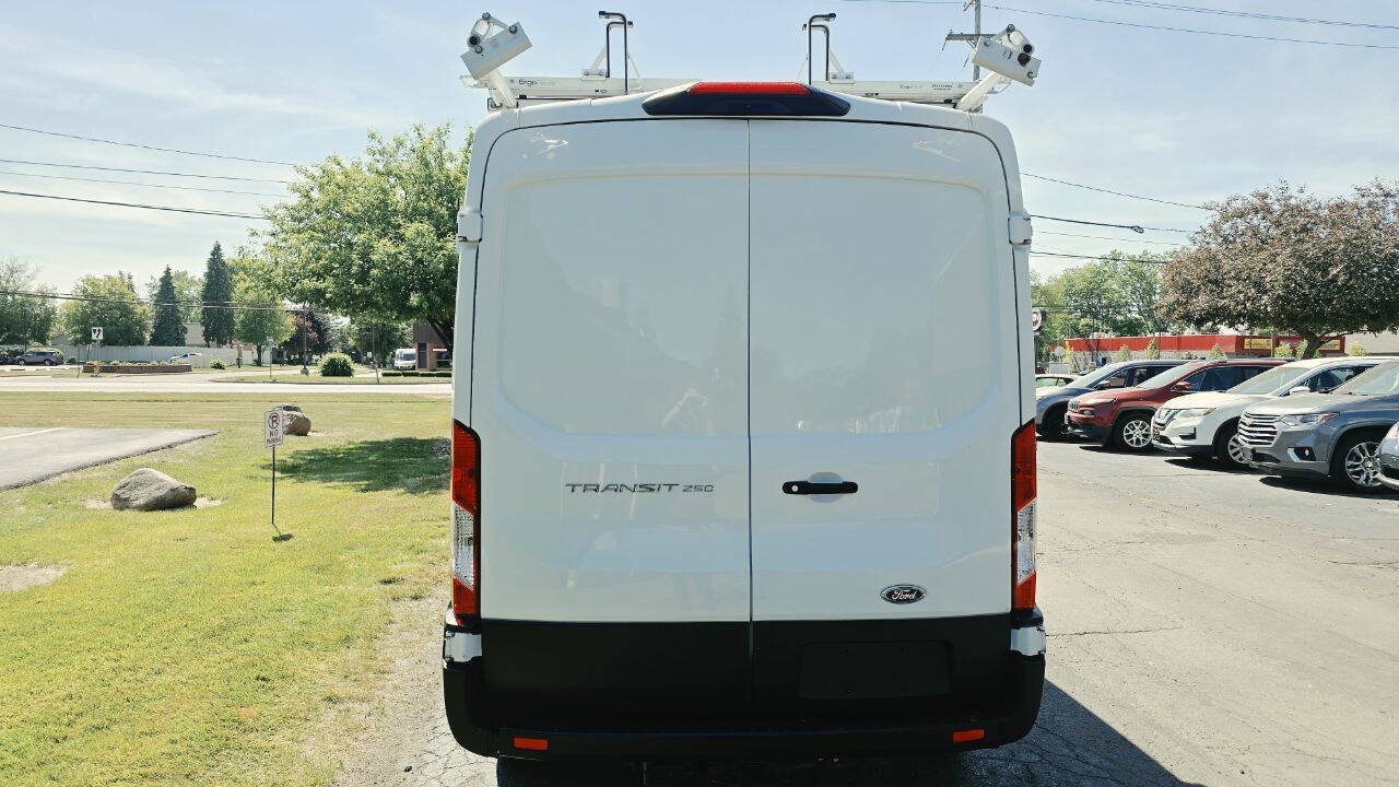 Used 2020 Ford Transit 250 Medium Roof w/ Interior Upgrade Package RWD image 5
