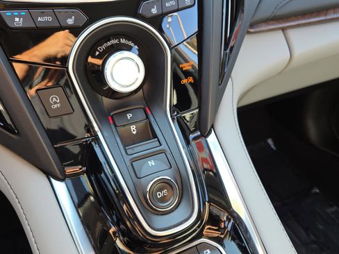 Certified 2019 Acura RDX AWD w/ Advance Package image 36