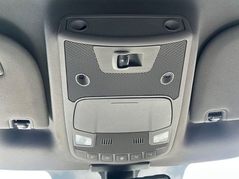 Used 2015 Ford F150 Lariat w/ Equipment Group 502A Luxury image 16