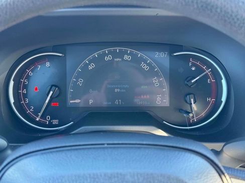 Used 2023 Toyota RAV4 XLE image 25