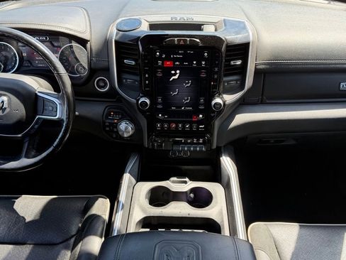 Used 2020 RAM 1500 Laramie w/ Sport Appearance Package AWD/4WD image 10