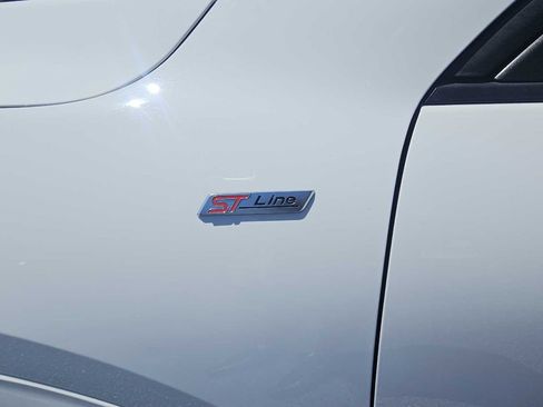 Used 2023 Ford Escape ST-Line AWD/4WD image 25
