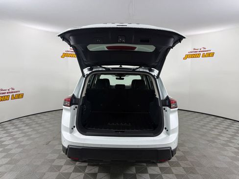 New 2026 Nissan Rogue SV image 5