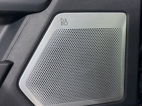 Used 2021 Ford F150 Lariat w/ Equipment Group 502A High image 22