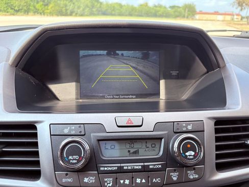 Used 2014 Honda Odyssey EX-L image 38