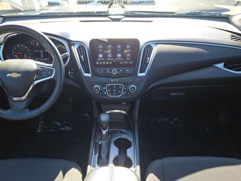 Used 2024 Chevrolet Malibu LT w/ Midnight Edition FWD image 17