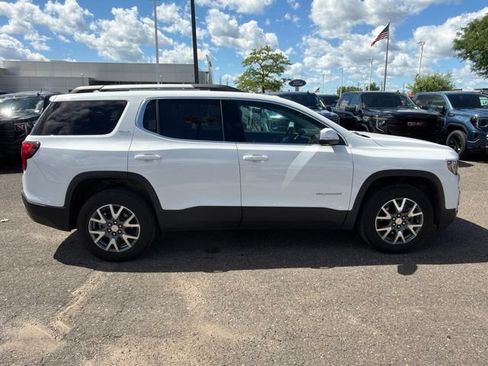 Used 2023 GMC Acadia SLT w/ Preferred Package AWD/4WD image 6