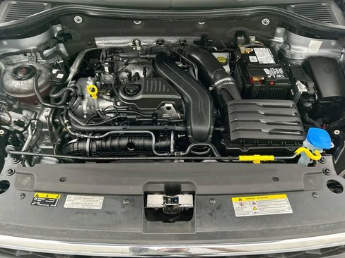 Used 2022 Volkswagen Taos SE FWD image 27