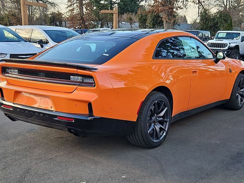 New 2026 Dodge Charger Scat Pack w/ Blacktop Package image 7