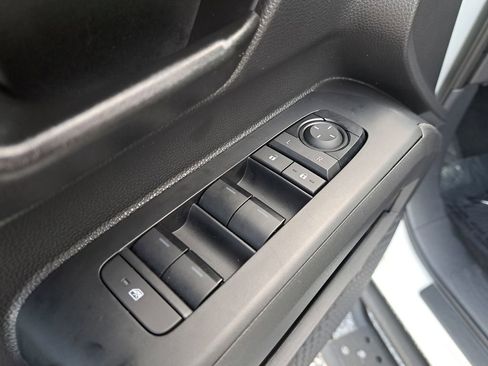 Certified 2024 Toyota Tacoma SR5 image 14