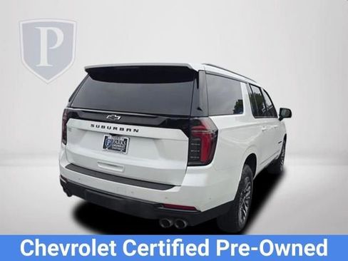 Certified 2025 Chevrolet Suburban Z71 AWD/4WD image 5
