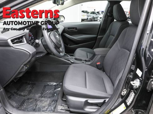 Used 2023 Toyota Corolla LE w/ LE Convenience Package image 14