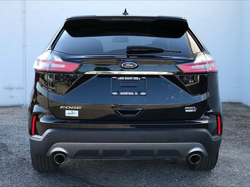 Used 2019 Ford Edge SEL AWD/4WD image 4