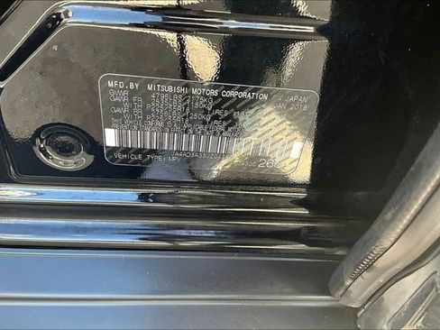 Used 2018 Mitsubishi Outlander FWD image 18