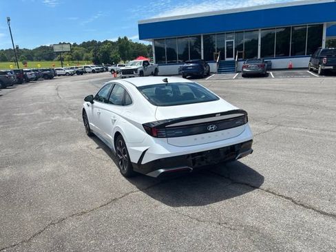 Used 2024 Hyundai Sonata SEL FWD image 19