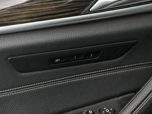 Used 2019 BMW 540i xDrive w/ Convenience Package image 15