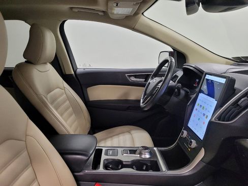 Used 2022 Ford Edge SEL w/ Convenience Package image 21