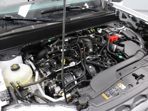 Certified 2024 Ford Maverick XLT w/ Equipment Group 300A Standard AWD/4WD image 14