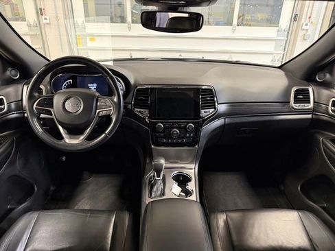 Used 2020 Jeep Grand Cherokee Limited image 31