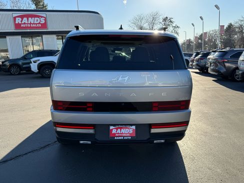 Used 2024 Hyundai Santa Fe Limited image 9