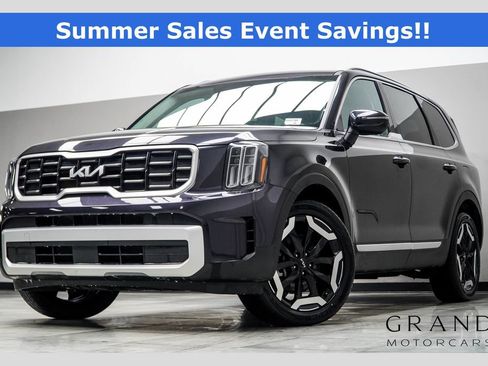 Used 2025 Kia Telluride S FWD image 1