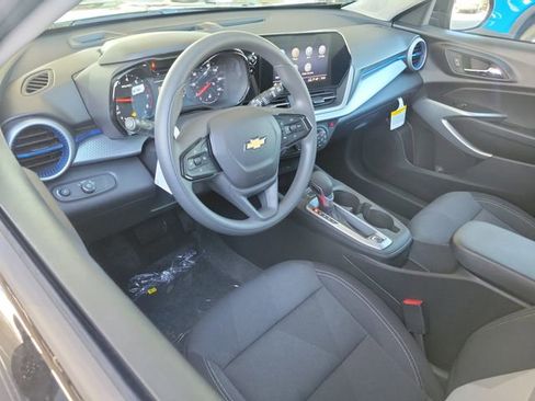 New 2026 Chevrolet Trax LS w/ LS Convenience Package image 6