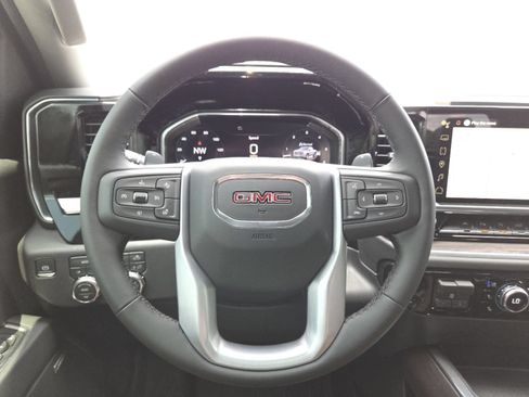 New 2026 GMC Sierra 1500 SLT w/ SLT Premium Plus Package AWD/4WD image 32