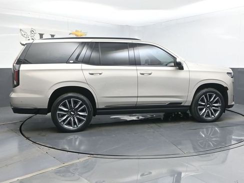 Used 2021 Cadillac Escalade Sport w/ Driver Assist Tech Package AWD/4WD image 38