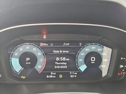 Certified 2025 Audi Q3 2.0T Premium w/ Convenience Package image 10