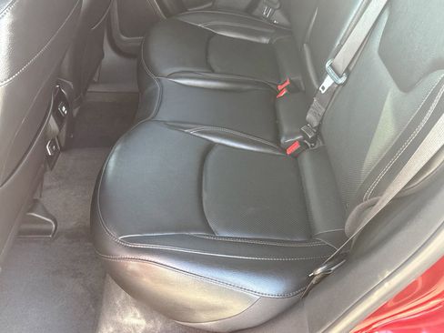 Used 2022 Jeep Compass Limited image 21