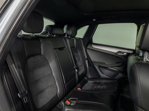 Used 2017 Porsche Macan GTS image 24