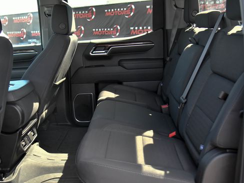 Used 2024 GMC Sierra 1500 Elevation w/ LPO, Elevation Black Package image 34