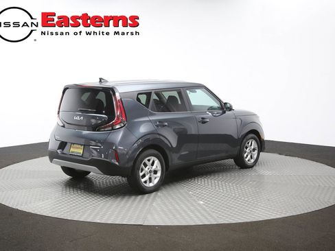 Used 2023 Kia Soul LX w/ LX Technology Package FWD image 38