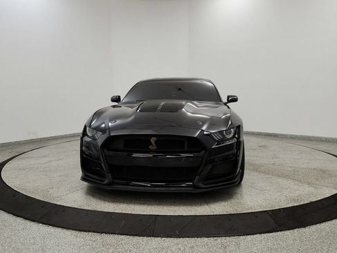 Used 2020 Ford Mustang Shelby GT500 w/ Technology Package RWD image 8