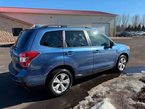 Used 2016 Subaru Forester 2.5i Premium w/ All-Weather Package image 4