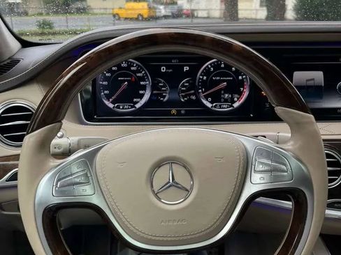Used 2015 Mercedes-Benz S 63 AMG 4MATIC Sedan image 17
