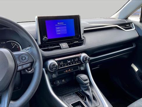 Certified 2025 Toyota RAV4 XLE w/ Convenience Package FWD image 7