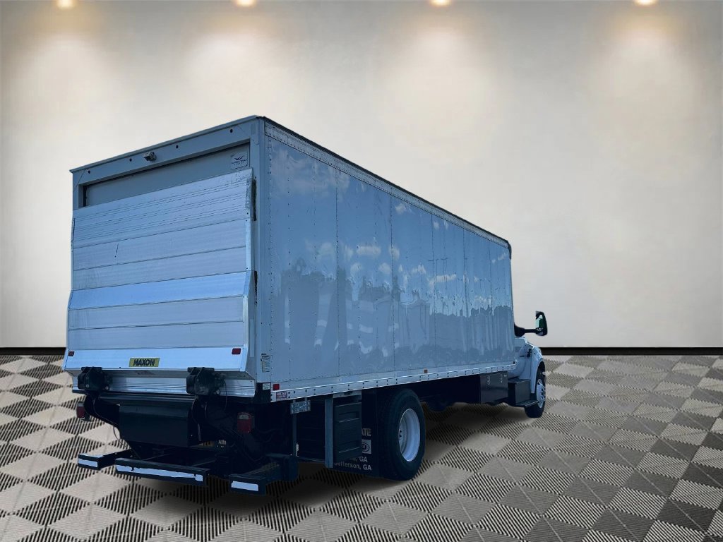 Used 2021 Ford F650 2WD Regular Cab Super Duty image 4