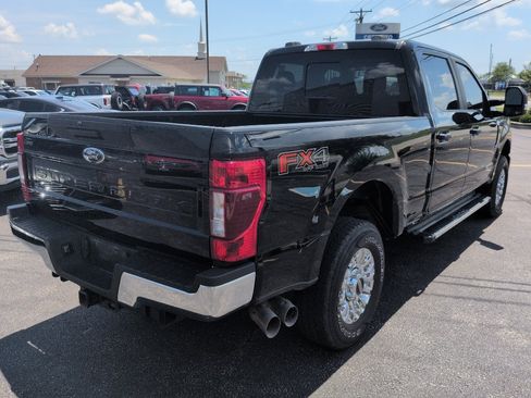 Used 2022 Ford F250 XL w/ STX Appearance Package AWD/4WD image 3