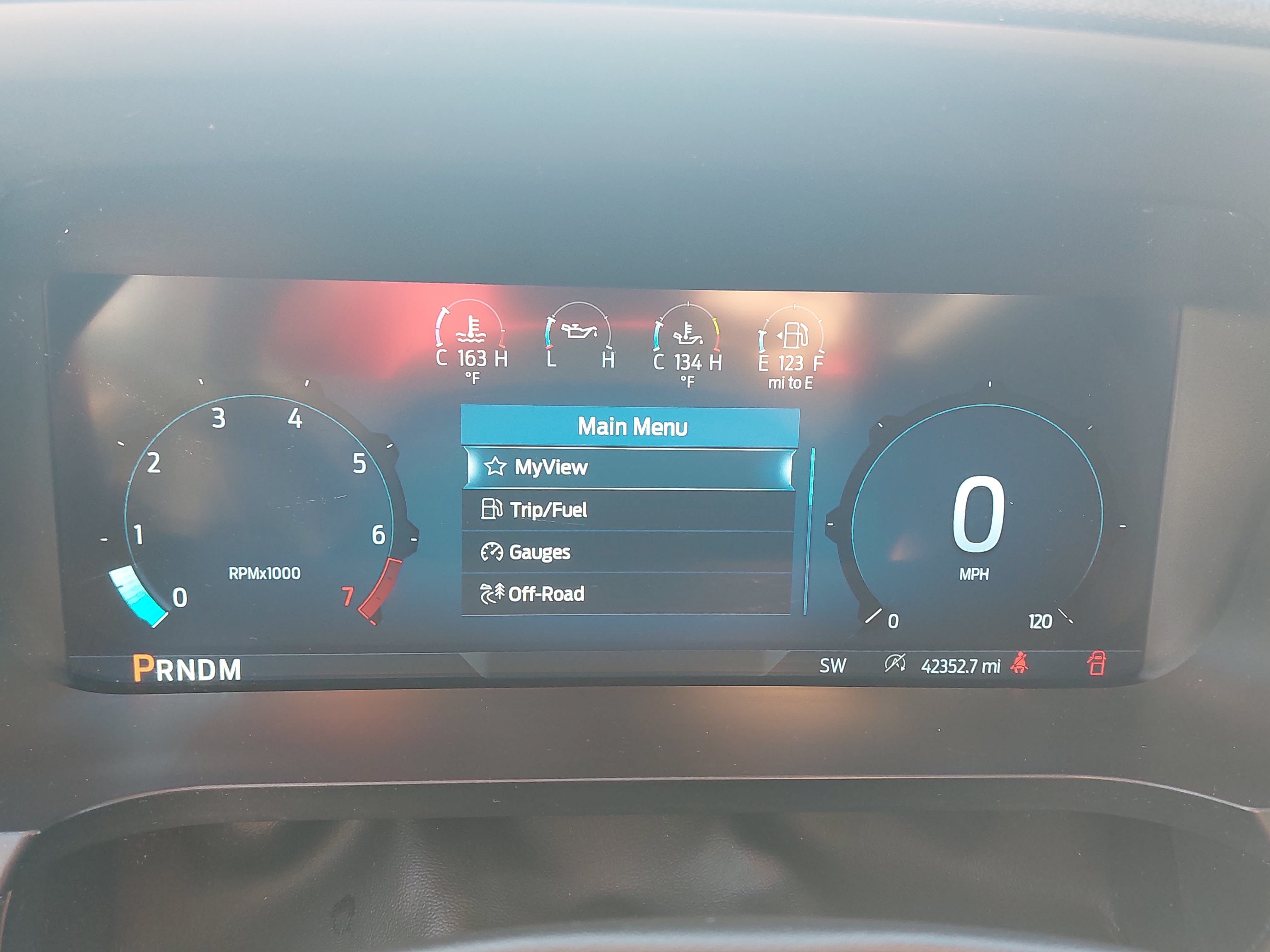 Used 2025 Ford F150 XLT w/ Equipment Group 301A Standard AWD/4WD image 18