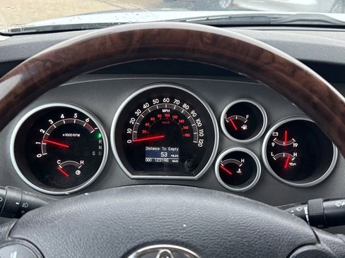 Used 2010 Toyota Tundra Limited AWD/4WD image 7