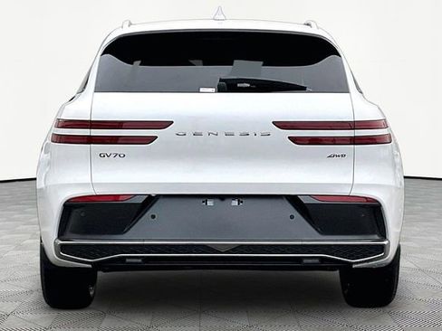 New 2026 Genesis GV70 2.5T Advanced image 4