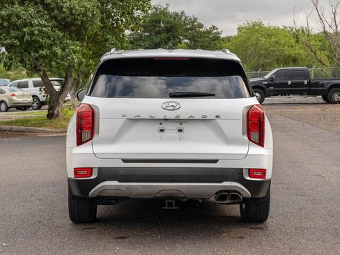 Used 2021 Hyundai Palisade SEL FWD image 4