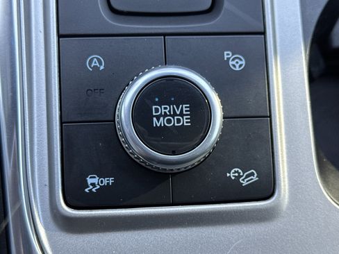 Used 2020 Ford Explorer ST w/ ST Street Pack image 24