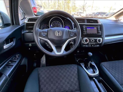 Used 2015 Honda Fit LX image 6