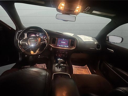 Used 2018 Dodge Charger GT image 15