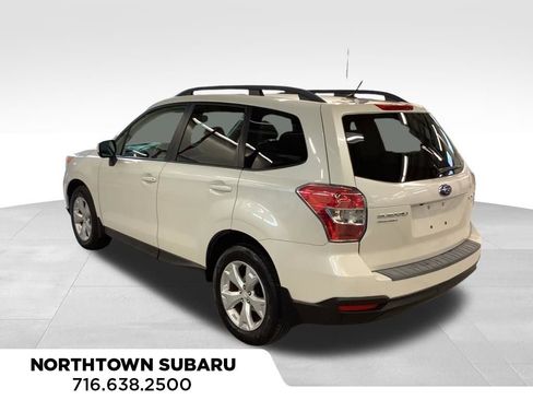 Used 2015 Subaru Forester 2.5i Premium w/ All-Weather Package AWD/4WD image 2