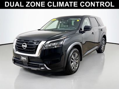 Used 2025 Nissan Pathfinder S