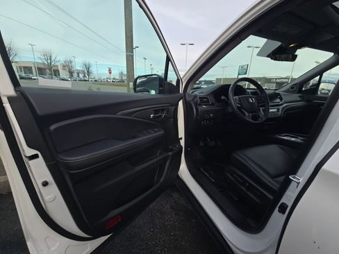 Used 2024 Honda Ridgeline RTL image 14
